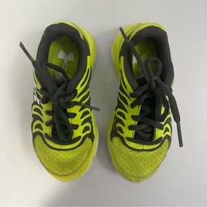 Kids Under Armour shoe Rubber